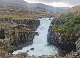 Nykurhylsfoss (Sveinsstekksfoss)