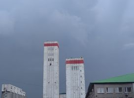 Shakhta Komsomoletsʹ Donbasu