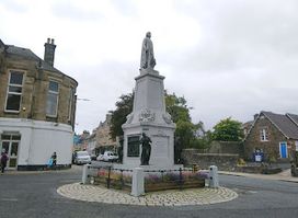 Mungo Park Monument