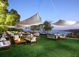 Grecian Park Hotel