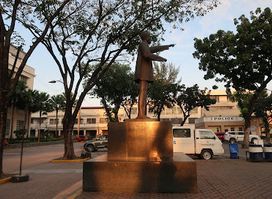 President Sergio Osmeña Monument