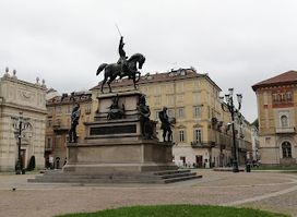 Monument to Carlo Alberto