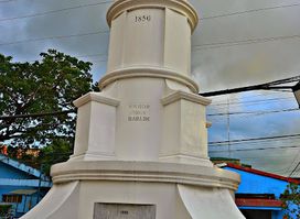 PLAZA JORGE BARLIN