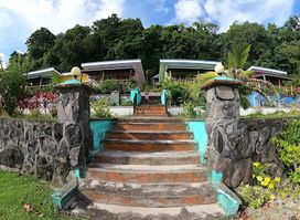 Taufua Beach Fales