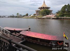 Sarawak Traditional Boat Cruise