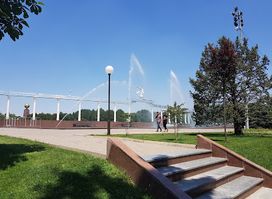 Mustakillik Square
