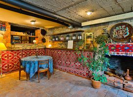 Satsnakheli Wine Bar