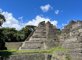 Zona Arqueológica Toniná
