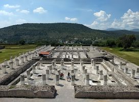 Atlantes de Tula