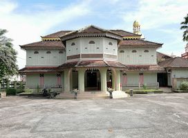 War Museum — Kerapu Bank