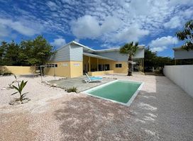 Blue Curacao Julianadorp Villas