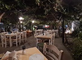 Ithaki Garden Restaurant