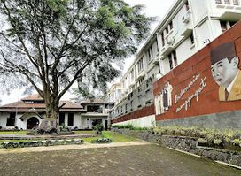 Gedung Indonesia Menggugat
