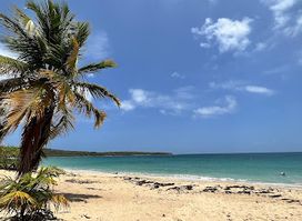 Playa Sun Bay