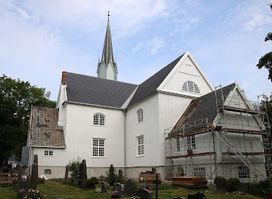 Sandar Church