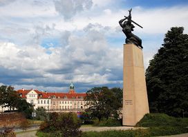 Monument to the Heroes of Warsaw