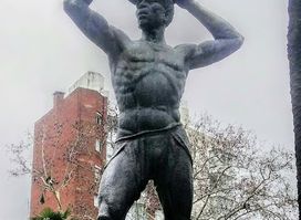 Monumento a El Aguatero