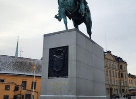 Charles XIV John's statue