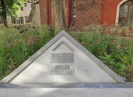 Barricades Memorial