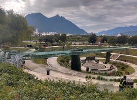 Fundidora, Paseo De La Mujer Park