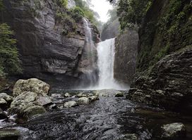 Dumbara Ella Waterfall