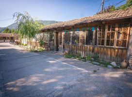 Hotel Metekhara