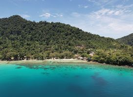 Lumba Lumba Diving Centre & Beach Resort