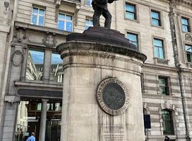 Statue of James Henry Greathead