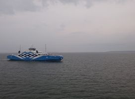 Suur Strait
