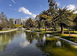 Laguna del parque La Carolina