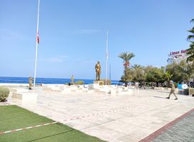 Statue of Ataturk