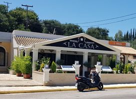 La Casa Mediterranean Resturant