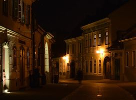 Kis-Dobó tér