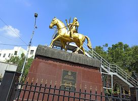 Dheeran Chinnamalai Gounder Statue