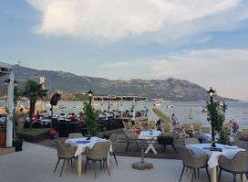 Azzuro Beach