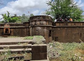 Old Shiv Mandir Ruins