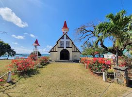 Cap Malheureux Cemetery