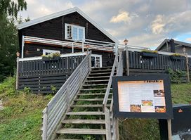 Fjøset Restaurant & Bar