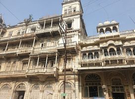 Sheesh Mahal