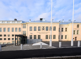 Centre of War and Peace