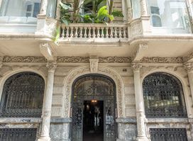 Casa Antoni Salvadó