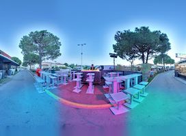 Tsar Folie's St. Tropez
