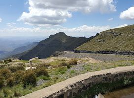 Mafika Lisiu Pass View Point