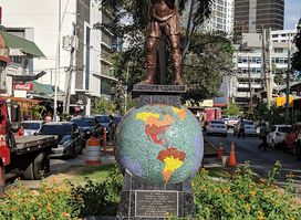 Statue of Roberto "Hands Of Stone" Durán