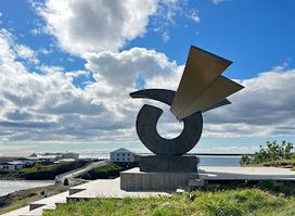 Brákin Monument