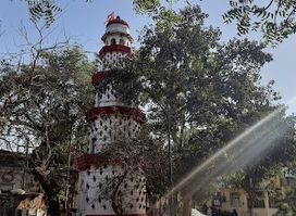Historical Deepstambh Of Baroda