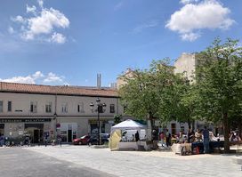 Plaza Del Gral. Vara De Rey
