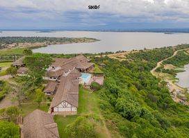Mweya Safari Lodge