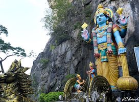 Ramayana Cave - Suyambu Lingam