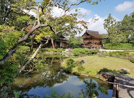 Isuien Garden and Neiraku Museum